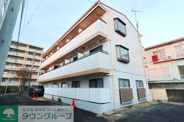 ヴィラ市ヶ尾の物件内観写真